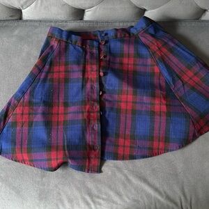 Plaid pleated skirt